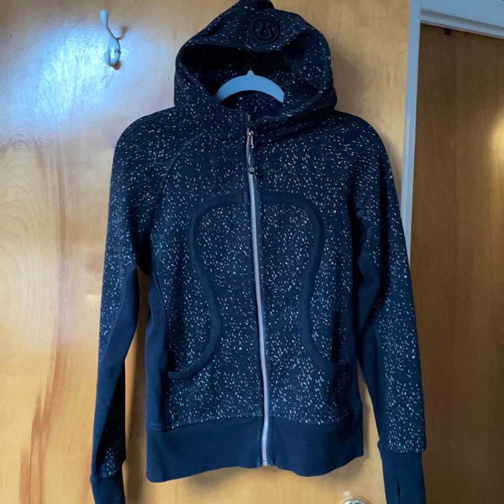Lululemon hoodie